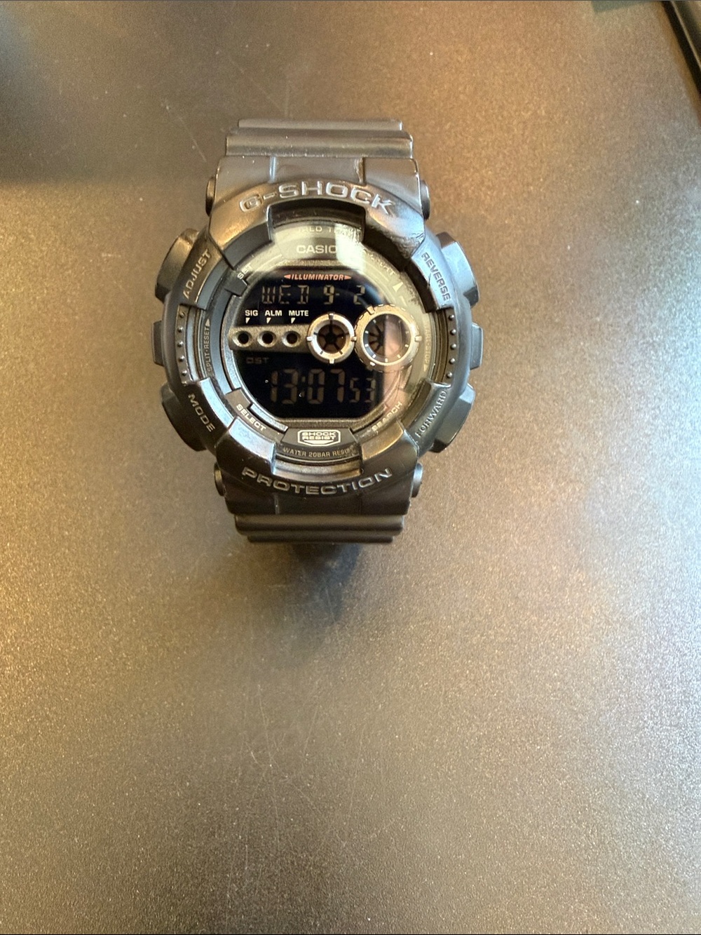 Casio G Shock GD 100 1B Military Black Inverted LCD Digital Watch 200M Works